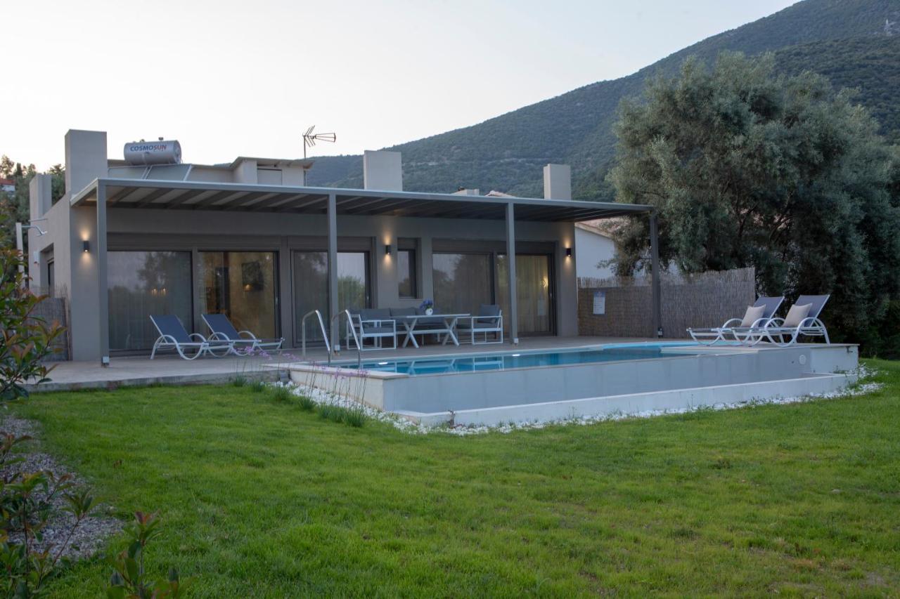 Averto Villas With Private Pool Нидри Экстерьер фото