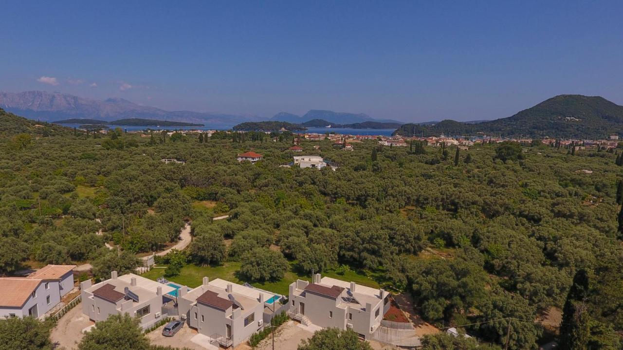 Averto Villas With Private Pool Нидри Экстерьер фото